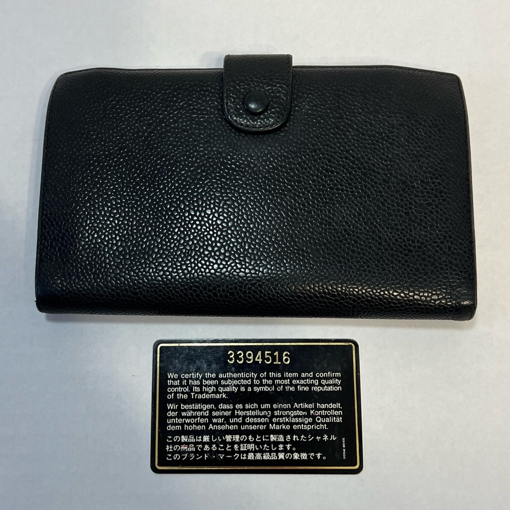 CHANEL Caviar Timeless CC Wallet‎ with COA card - Picture 2 of 14